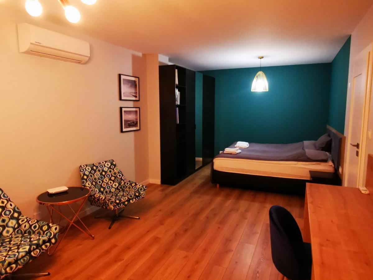 Lesny Apartament Nad Zalewem Кельце Экстерьер фото